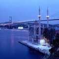 A Romantic Dinner on the Bosphorus!